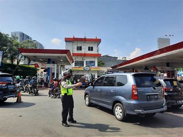 Galeri Foto! Kondisi Antrean Bbm Di Spbu Lhokseumawe Hari Ini, Warga Tetap Tertib